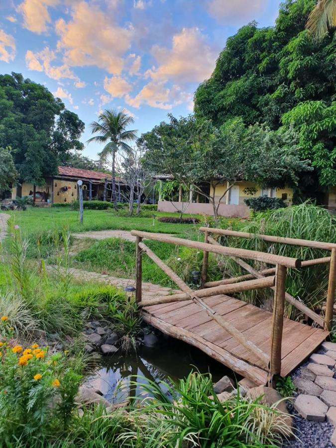 Pousada Do Rio Corrente Alvorada do Norte Bagian luar foto